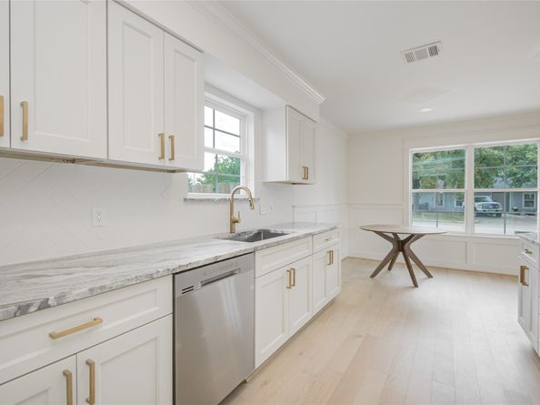 9822 Thorn Street, Houston TX 77078