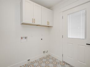 9822 Thorn Street, Houston TX 77078