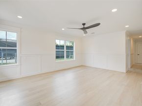 9822 Thorn Street, Houston TX 77078