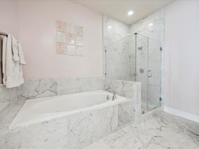 4721 Banning Drive E, Houston TX 77027