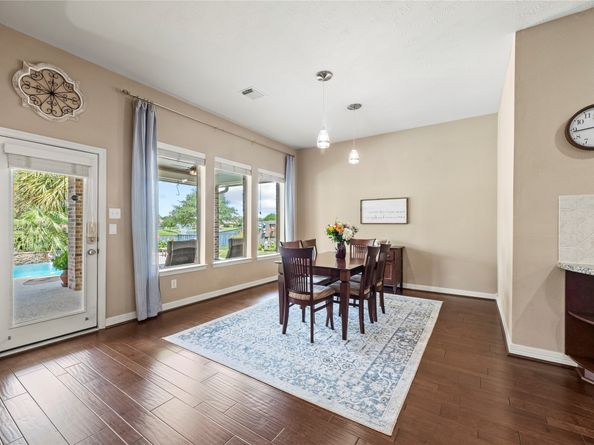 8607 Crossriver Lane, Houston TX 77095