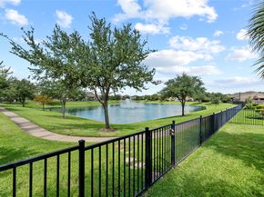8607 Crossriver Lane, Houston TX 77095