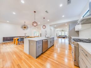1900 Hawthorne Street, Houston TX 77098