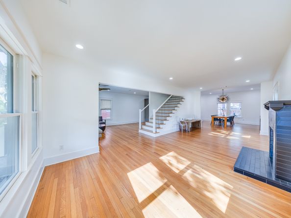 1900 Hawthorne Street, Houston TX 77098