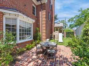 2413 Brentwood Drive, Houston TX 77019