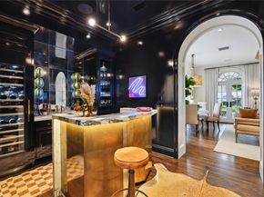 2413 Brentwood Drive, Houston TX 77019