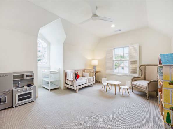 2413 Brentwood Drive, Houston TX 77019