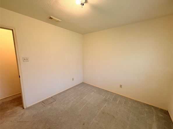 872 Granville Drive, Houston TX 77091