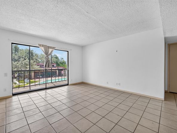 10110 Forum West Drive 422, Houston TX 77036