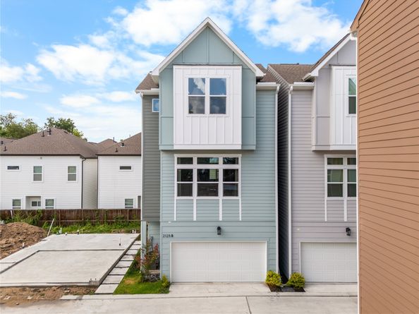 2125 Hoskins Drive A, Houston TX 77080