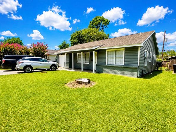 631 Roper Street, Houston TX 77034