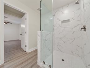 1707 W 43rd Street, Houston TX 77018