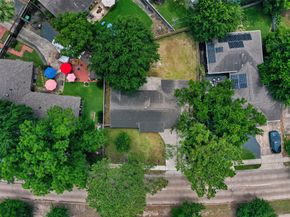 1707 W 43rd Street, Houston TX 77018