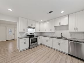 1707 W 43rd Street, Houston TX 77018