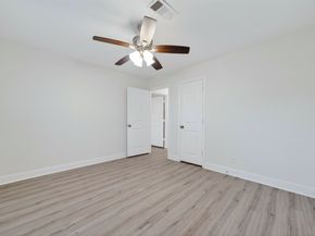 1707 W 43rd Street, Houston TX 77018