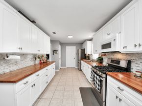 15822 Laurel Heights Drive, Houston TX 77084