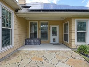 74 W Tapestry Park Circle, The Woodlands TX 77381