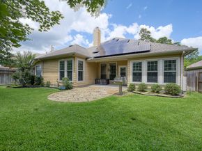 74 W Tapestry Park Circle, The Woodlands TX 77381
