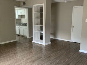 5625 Antoine Drive 508, Houston TX 77091