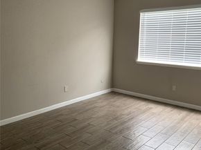 5625 Antoine Drive 508, Houston TX 77091