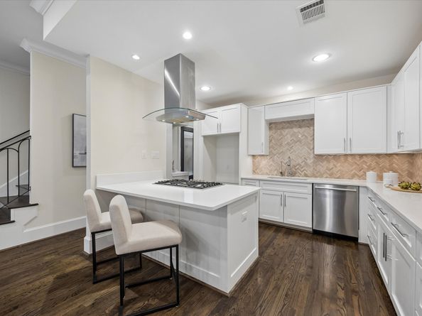 2111 Huldy Street, Houston TX 77019