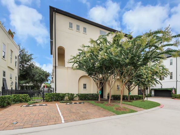 10928 Wrenwood Park, Houston TX 77043