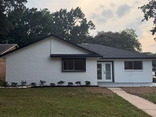2121 Baylor Drive, Katy TX 77493