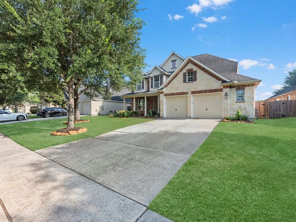 13027 Gentle Water Drive, Houston TX 77044