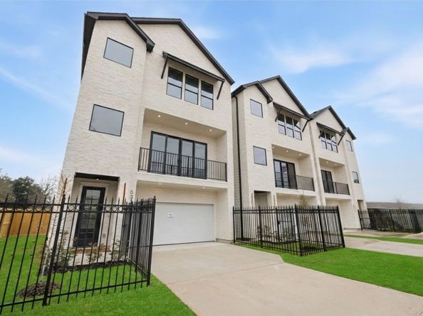 6330 Sidney Street, Houston TX 77021