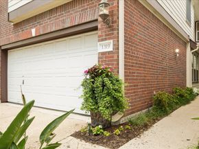 1319 Ella Place, Houston TX 77008