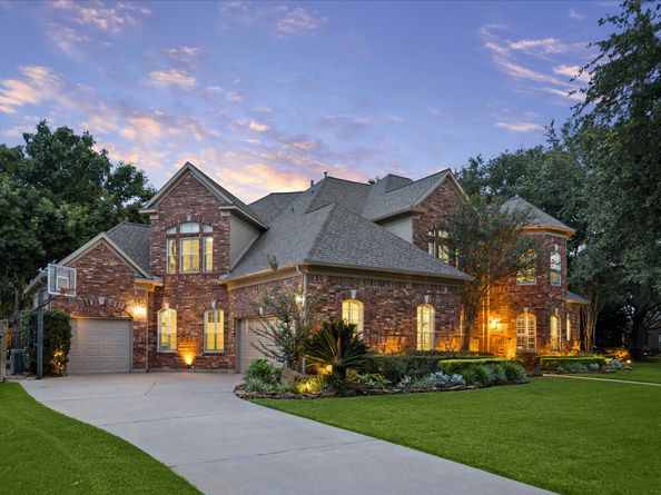 624 Lakeshore Drive, Sugar Land TX 77478
