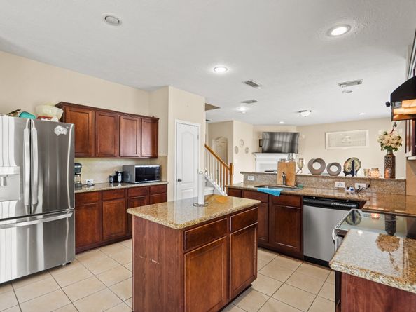 19115 Golden Heath Lane, Richmond TX 77407