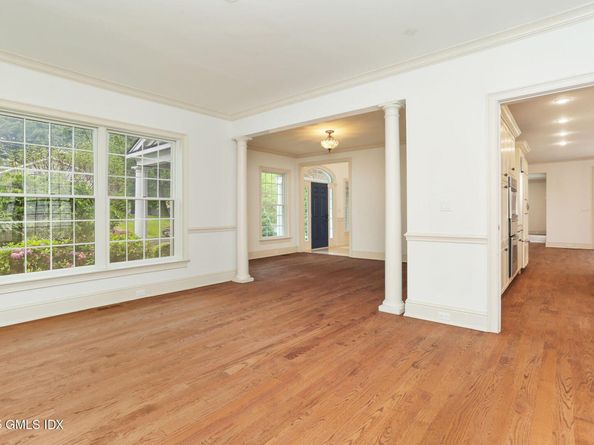 28 North Ridge Road, Old Greenwich CT 06870