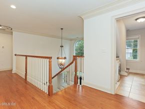 28 North Ridge Road, Old Greenwich CT 06870