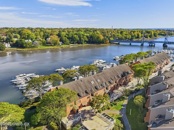 15 River Road 210, Cos Cob CT 06807
