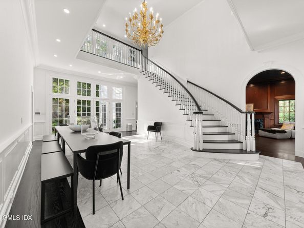 34 Edgewood Drive, Greenwich CT 06831