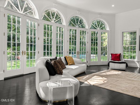 34 Edgewood Drive, Greenwich CT 06831