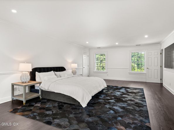 34 Edgewood Drive, Greenwich CT 06831