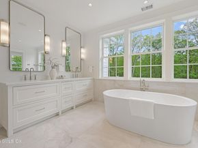 36 Baldwin Farms North, Greenwich CT 06831