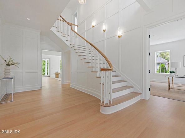 36 Baldwin Farms North, Greenwich CT 06831