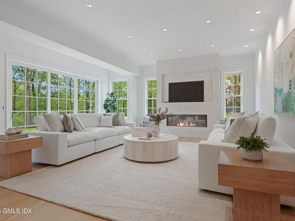 36 Baldwin Farms North, Greenwich CT 06831