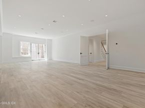 36 Baldwin Farms North, Greenwich CT 06831