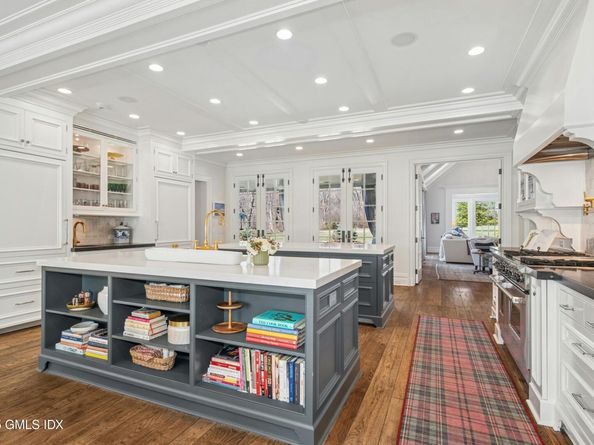 358 Lukes Wood Road, New Canaan CT 06840
