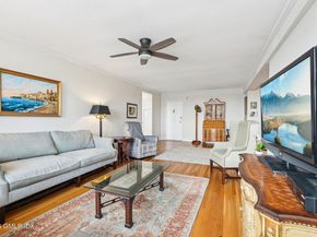 4 Putnam Hill 4F, Greenwich CT 06830
