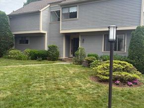 507 W Lyon Farm Drive 507, Greenwich CT 06831