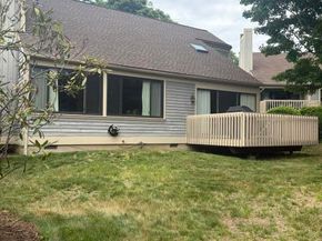 507 W Lyon Farm Drive 507, Greenwich CT 06831