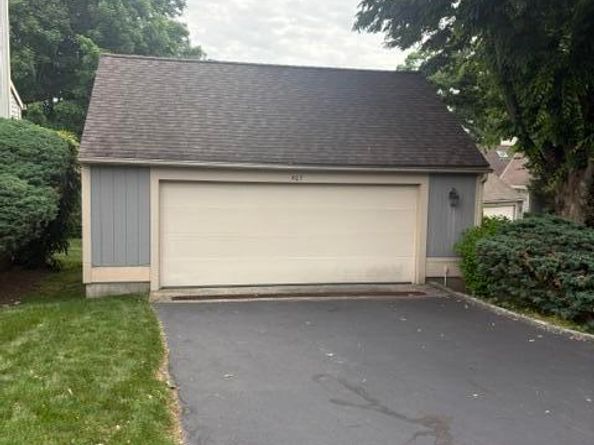 507 W Lyon Farm Drive 507, Greenwich CT 06831