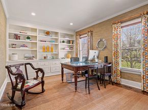 11 River Oaks Drive 11, Stamford CT 06902