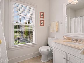 11 River Oaks Drive 11, Stamford CT 06902