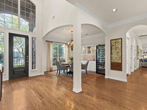 2717 Bartons Bluff LN, Austin TX 78746